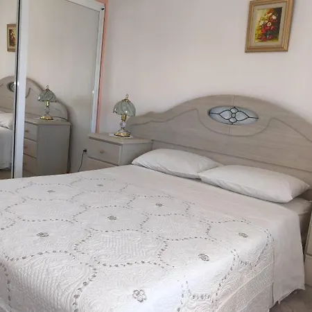 Apartman Helen Orasac By Guide Poljice