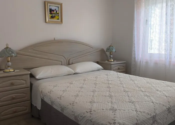 Apartamento Helen Orasac By Guide *
